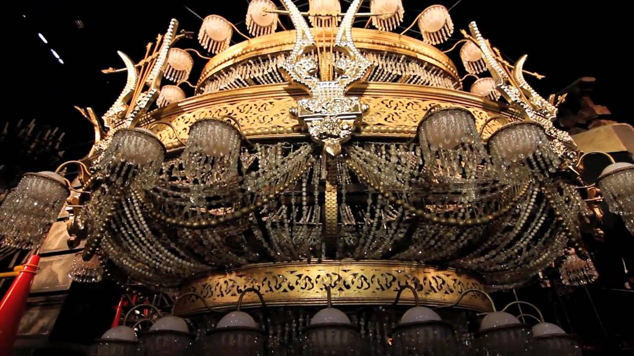 A LOOK BEHIND THE MASK - The Load In Process For PHANTOM at the Pantages Theatre