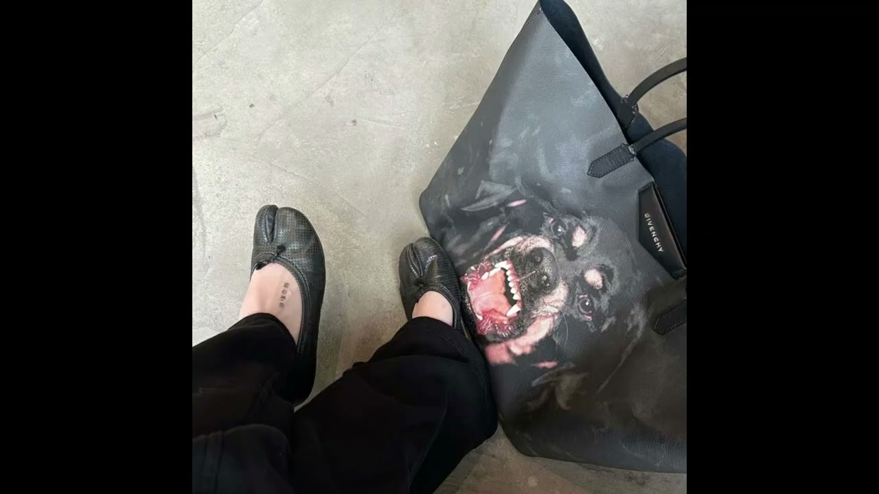 ‎ ‎