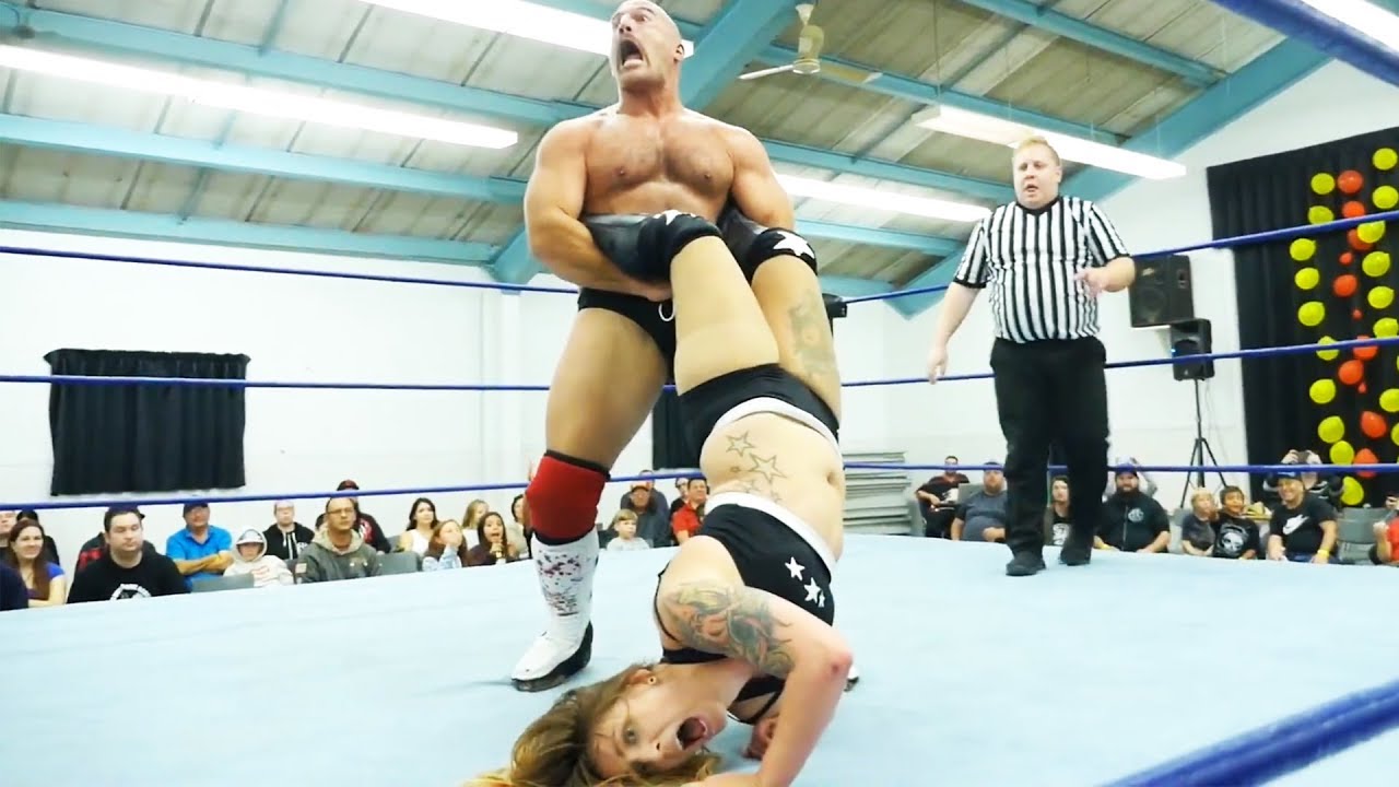 [Free Match] Chris Dickinson vs. Addy Starr | ISW King Of Crazy (Beyond Wrestling Intergender Mixed)