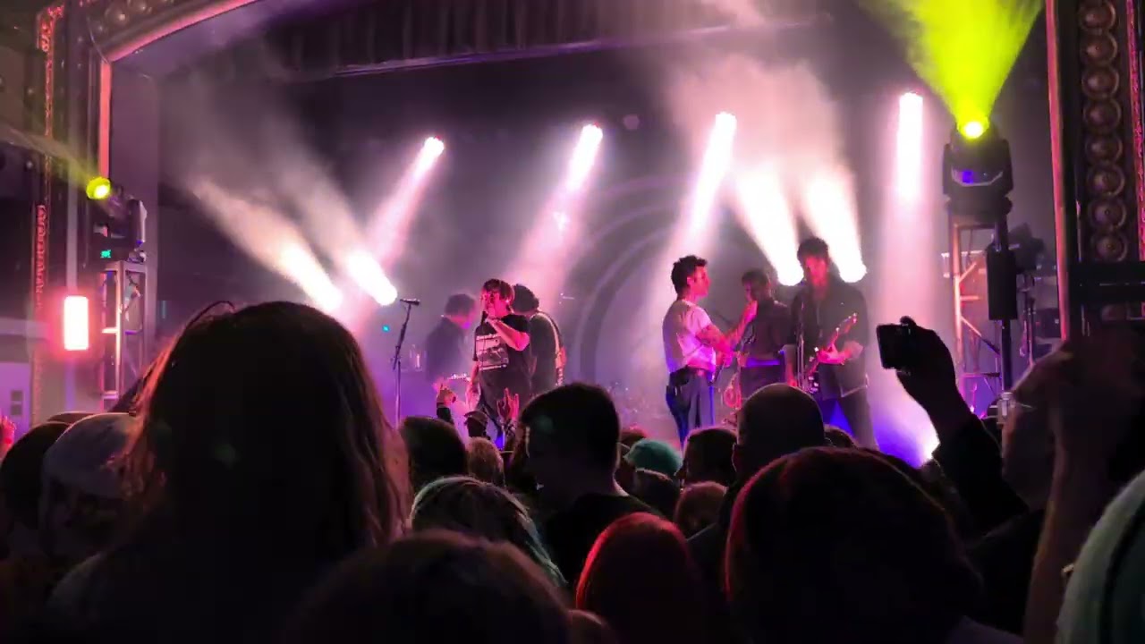 Senses Fail, Saves the Day - Helena (MCR cover) - Live at St. Andrew's Hall 11-22-24