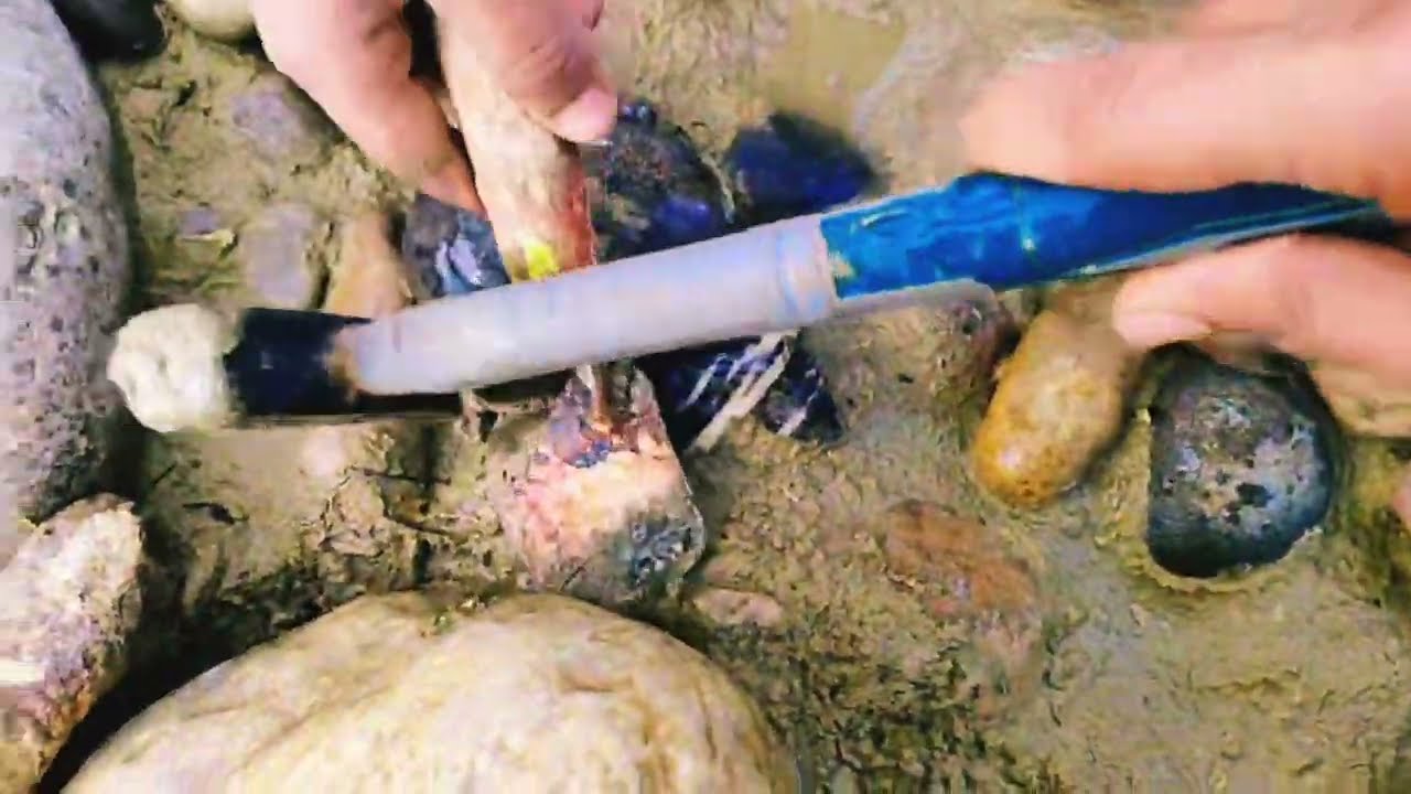 Finding expensive rocks gems stone 