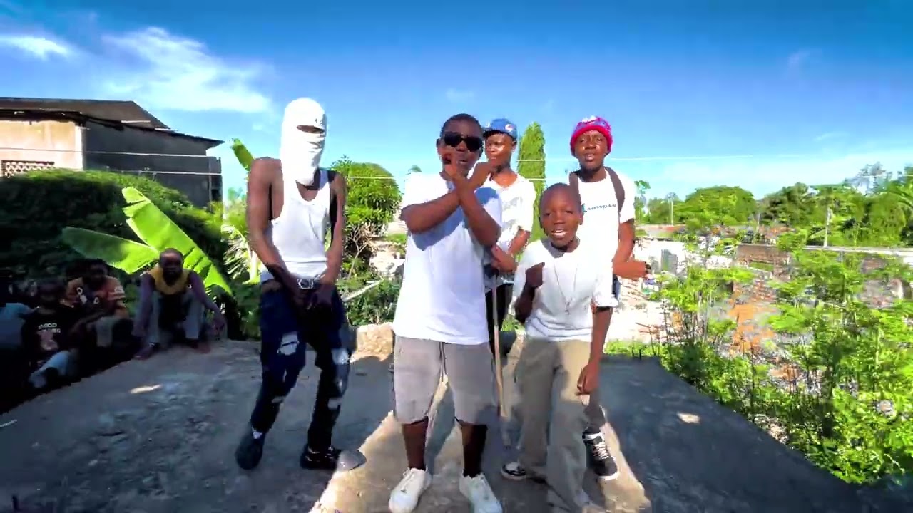 LEGENDARY BOYZ-Maghettoni tumechomoka [official video]