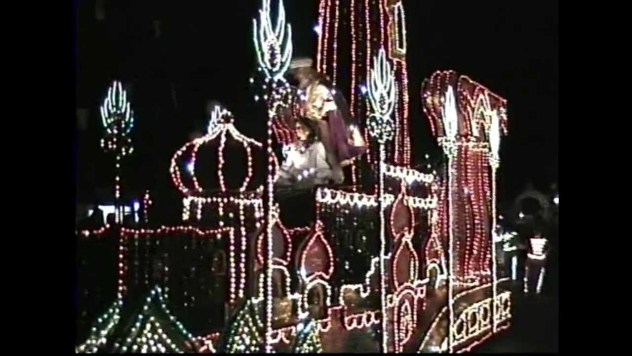 Disneyland Paris - Disney's Fantillusion Parade - 2005