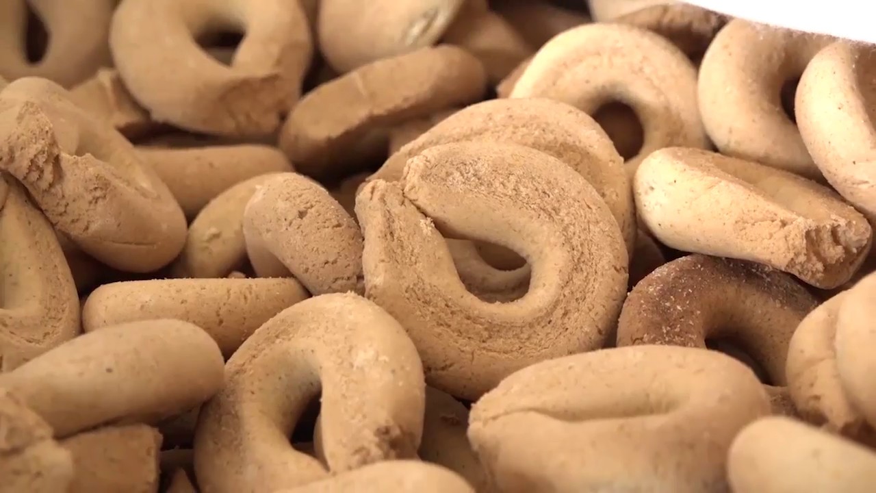 ¡ Deliciosas Rosquillas ! producidas por mujeres de Las Flores, Lempira