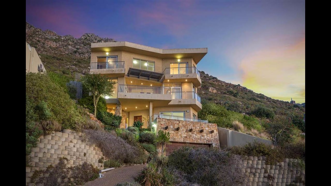 3 Bedroom House for sale in Western Cape | Boland | Gordons Bay | Gordons Bay Central | |