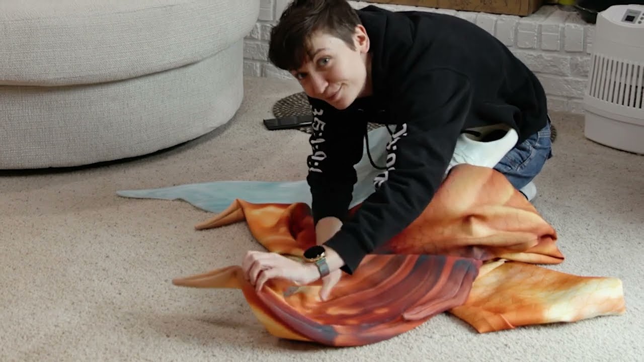 How I Get My Mertailor Fantasea Fin Three Into Its Tail Skin
