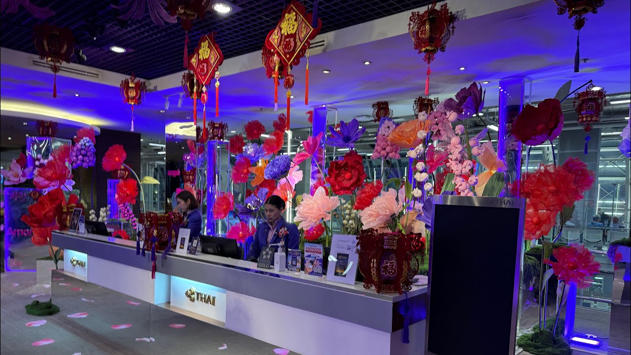 Зал ожидания Thai Airways Royal Orchid Prestige Lounge в аэропорту Бангкока-Суварнабхуми (BKK) — ...