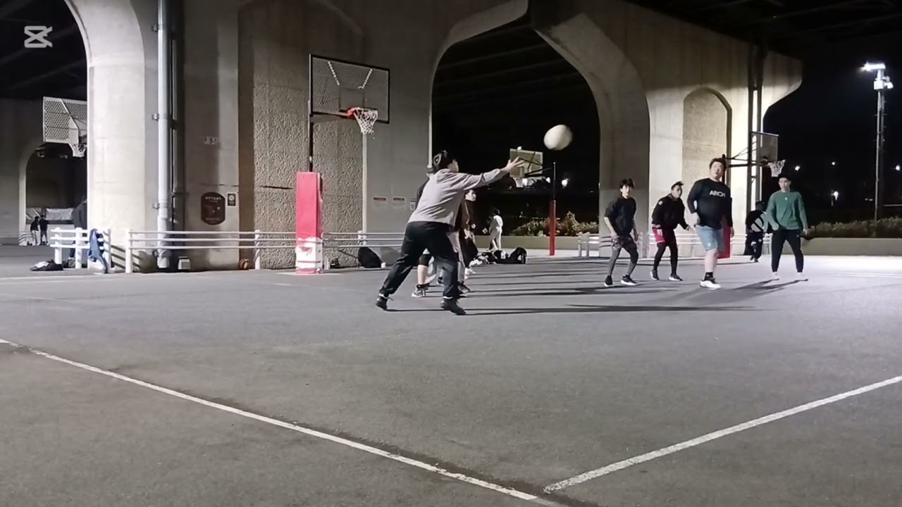 2026年土曜日5対5#농구 #バスケ #basketball #新横浜 #streetball 