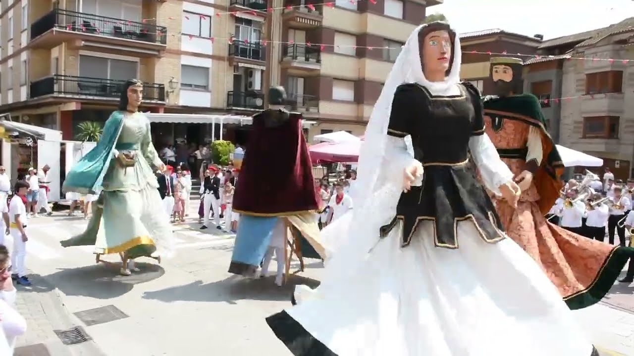 Fiestas Marcilla 2025 Comparsa, Caída y Polonesa De Los Gigantes 