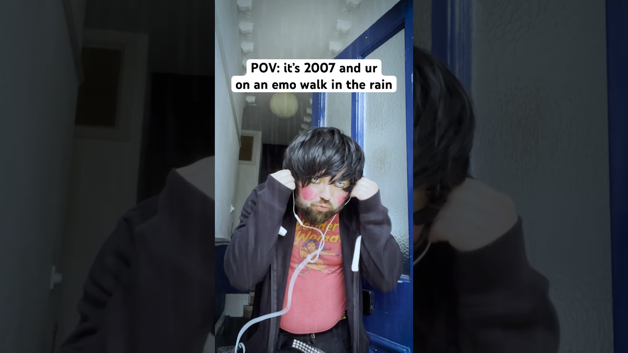 Da TRUTH behind my hArDcOre MySpace picz ☔️ #emo #comedy #2000s #y2k #millennials #mums #fyp #shorts