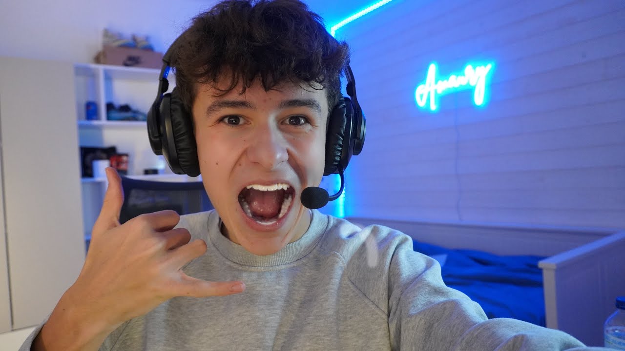 Je RÉAGIS aux VIDÉOS DRÔLE que VOUS m’avez ENVOYÉ ! 