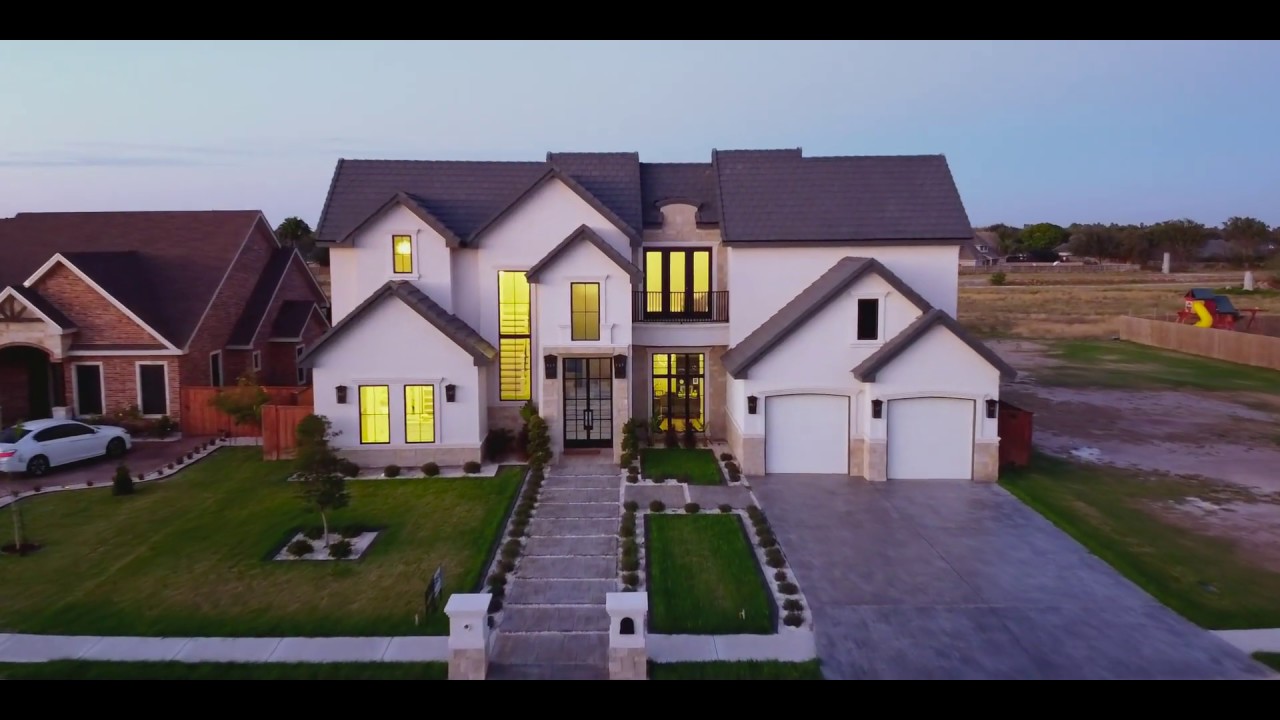 Custom Home in Mission, TX - Villa Homes
