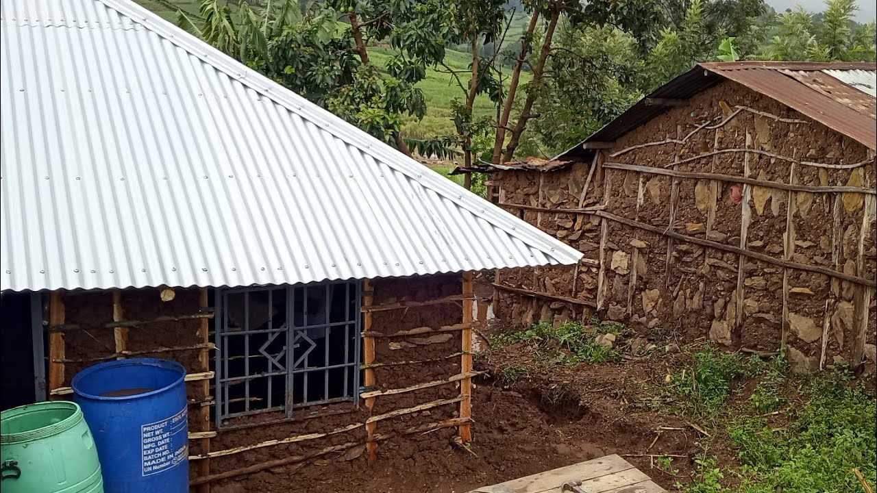 OFFICIALLY WE HAVE DONE WITH MOLDING OF BABA TRUFOSA'S HOUSE 