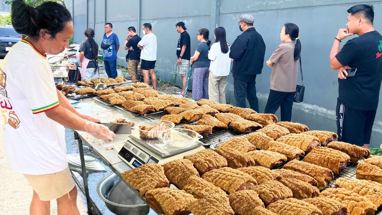 Long Queue! Sold Out 300Kg Crispy Pork Belly in 2 Hours | Thai Street Food
