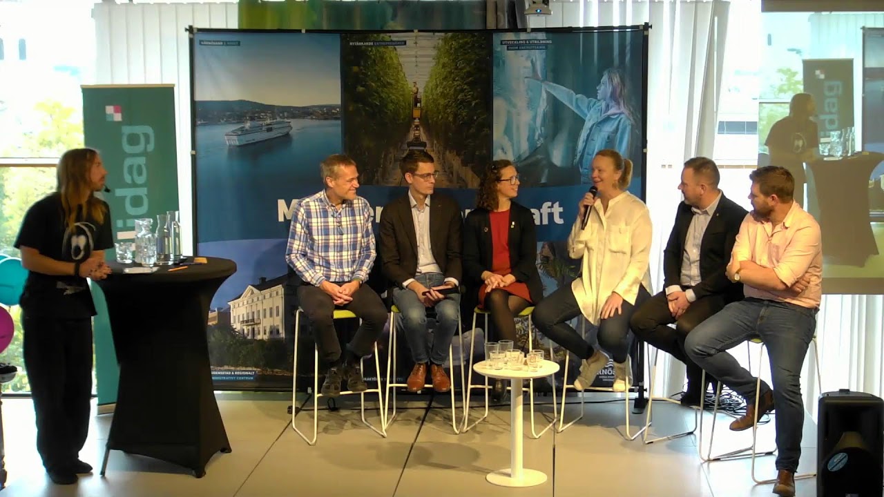 AI-revolutionen – Hur ser världen ut år 2049? Lunchföreläsning och panelsamtal