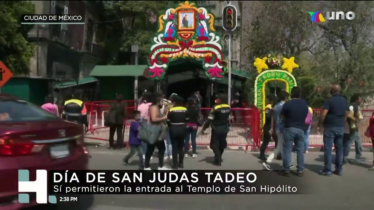 Llegan decenas de fieles a templo de San Hip&oacute;lito