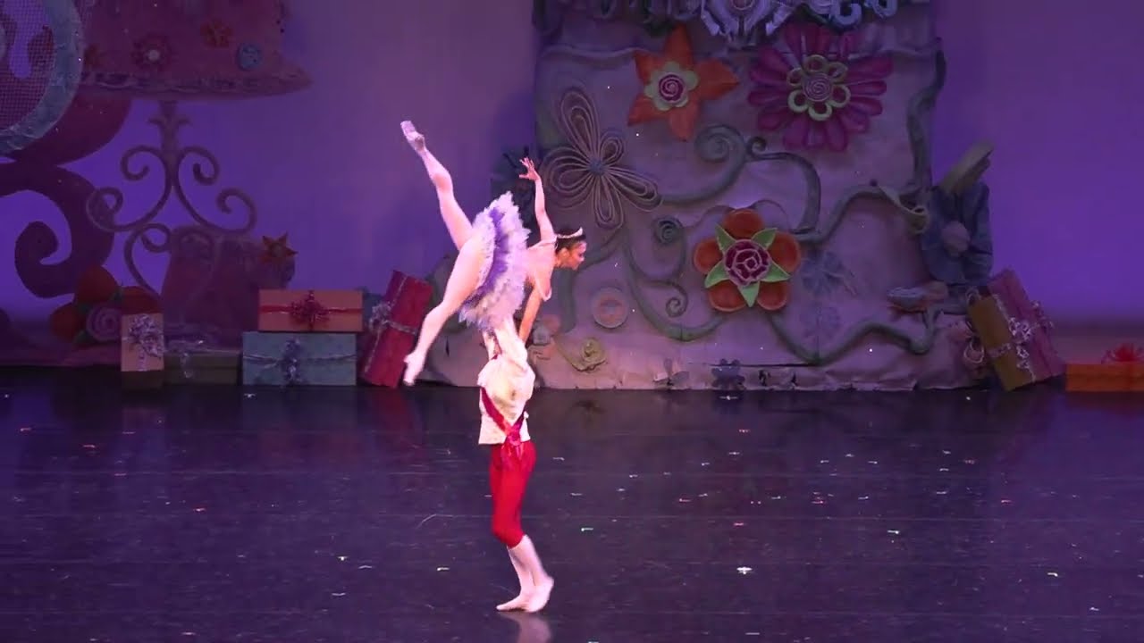 The Nutcracker -  Sugar Plum and Cavalier with Minori Sakita & Chandler Proctor | Cincinnati Ballet
