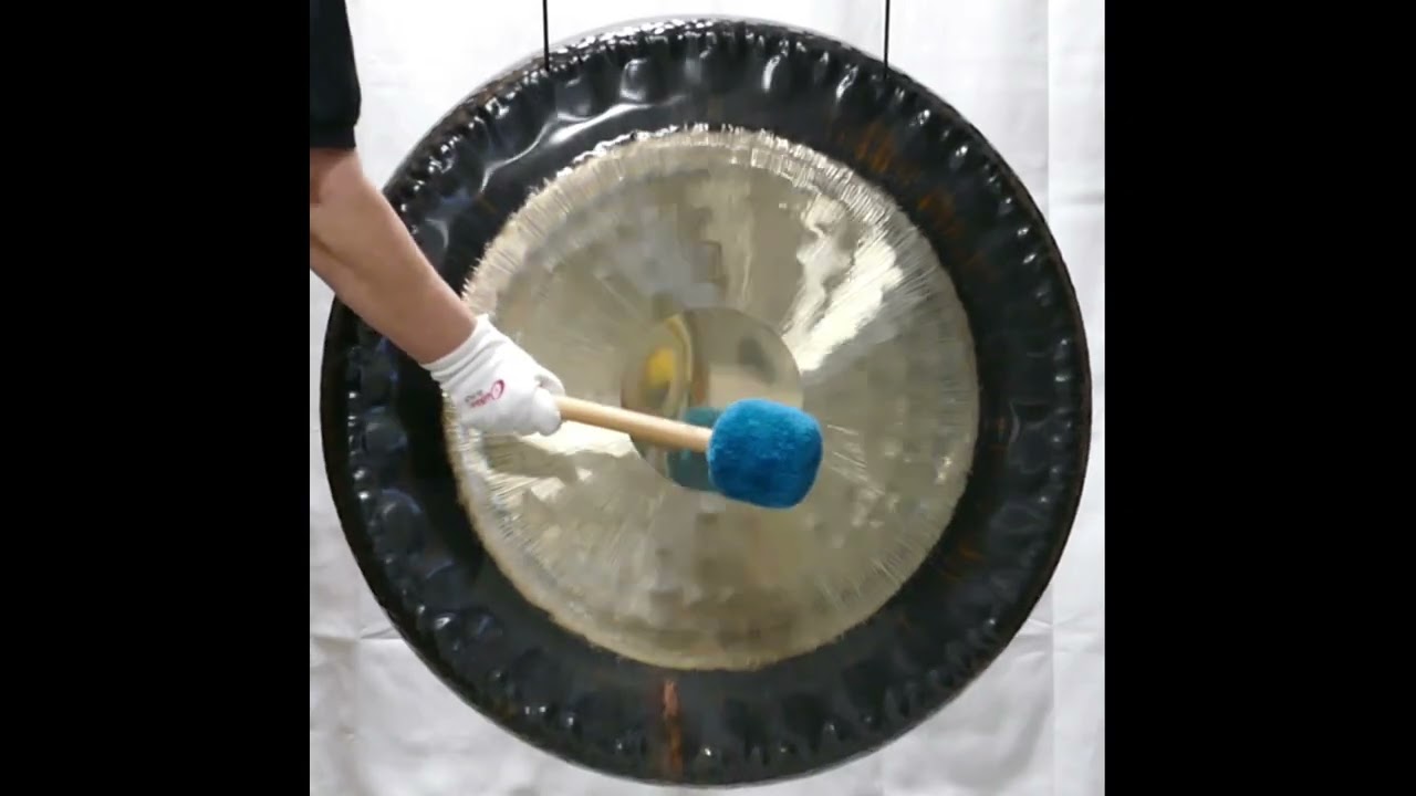 Oetken Juno Gong 36