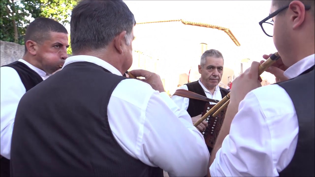 Launeddas organetto e fisarmonica alla processione S Sperate 17 7 2019