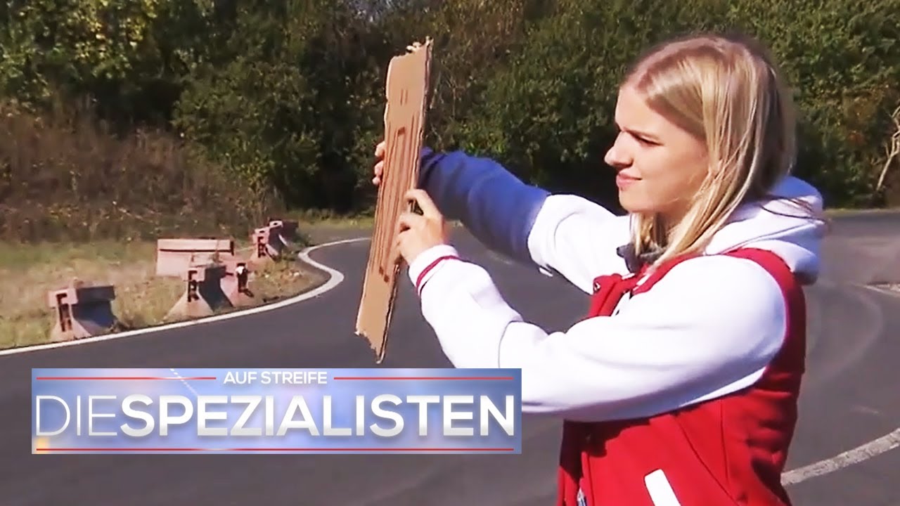 Lotte (15) vermisst ihr zu Hause & haut ab! | Die Spezialisten | SAT.1