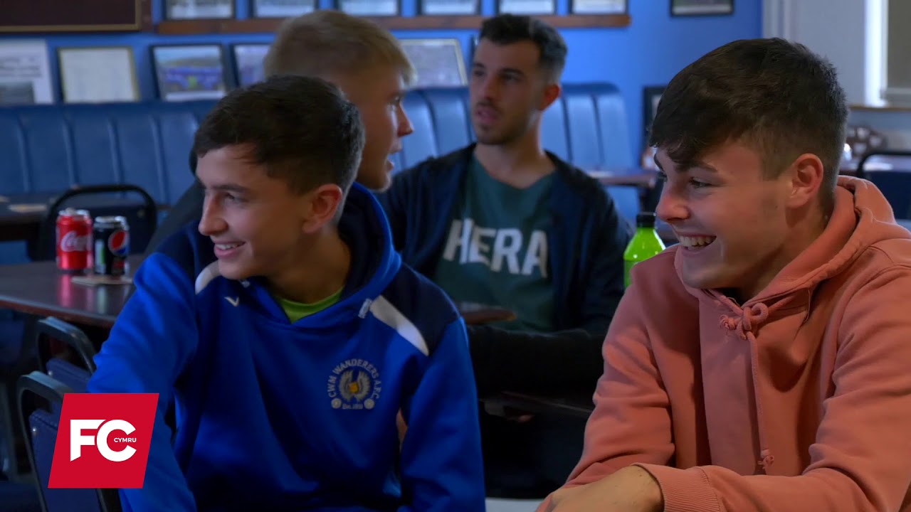 FC CYMRU S03E08 - Behind the scenes: Wales Kit Manager | STM Sports | Cwm Wanderers | Futsal