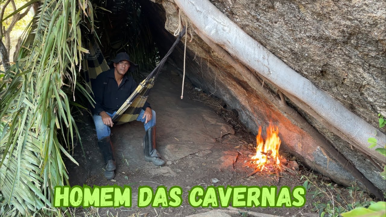 CONSTRU&Iacute; UM abrigo incr&iacute;vel EMBAIXO de pedra gigante (ficou um ref&uacute;gio perfeito!)