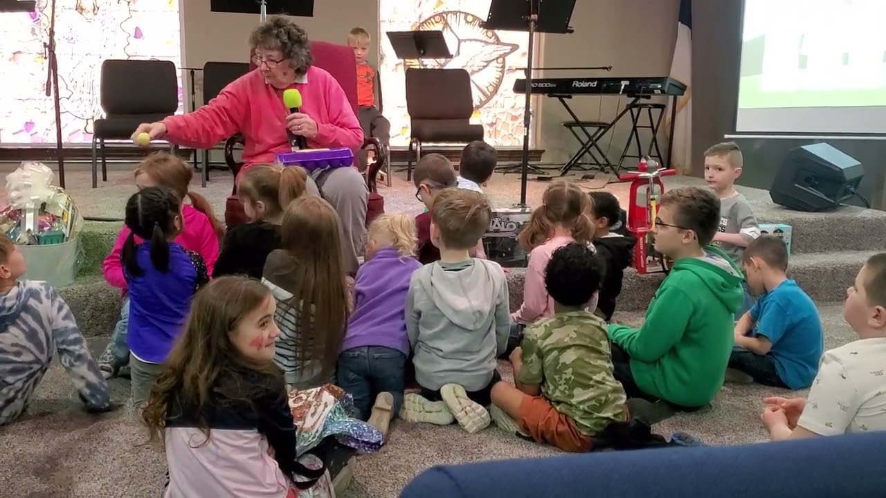 Teaching  the  kids  about  God