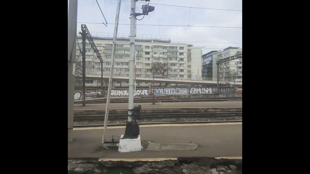 Trenul Regio R-E 3002 &icirc;ntre Gara Basarab și Gara de Nord