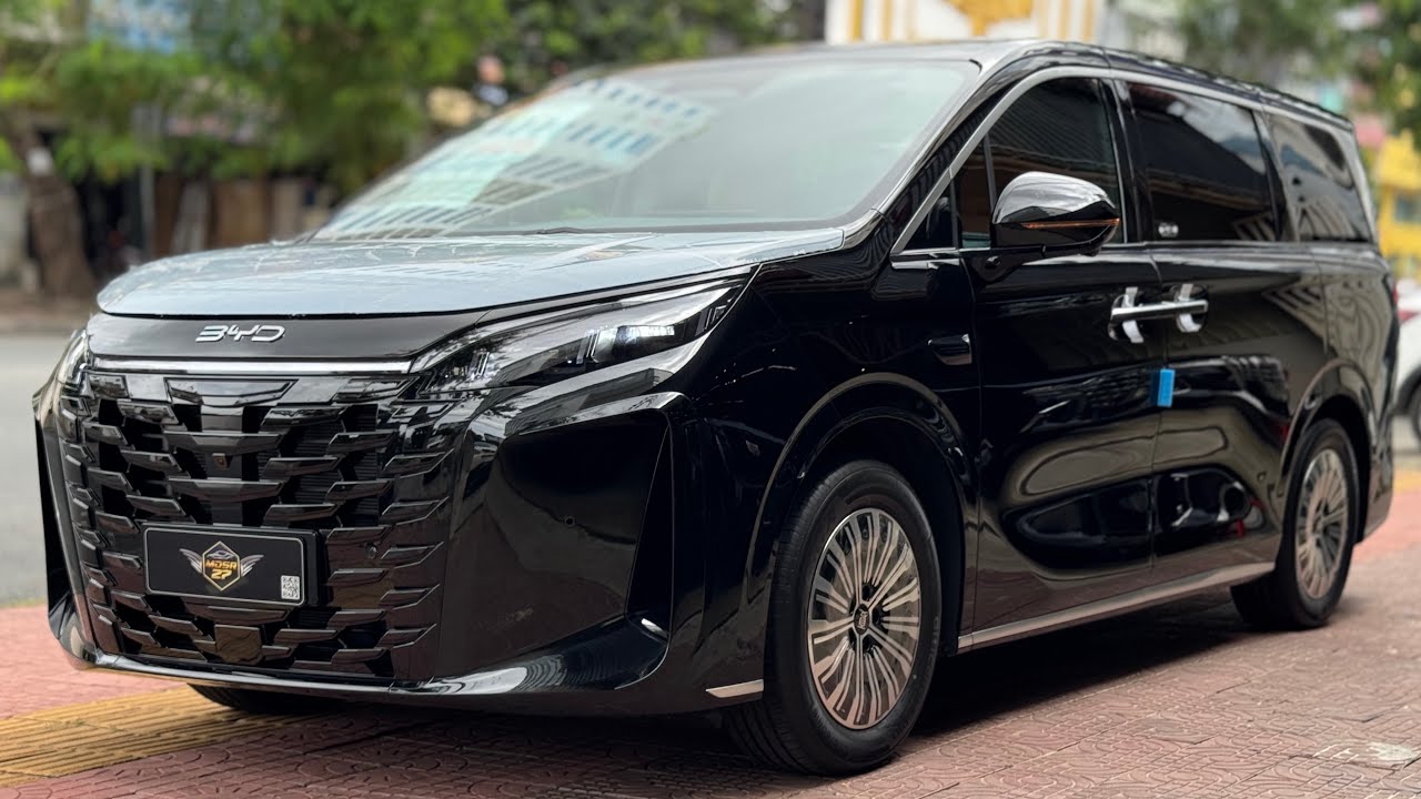 New BYD XIA VIP 2025 - 4-seater Luxury PHEV MPV!