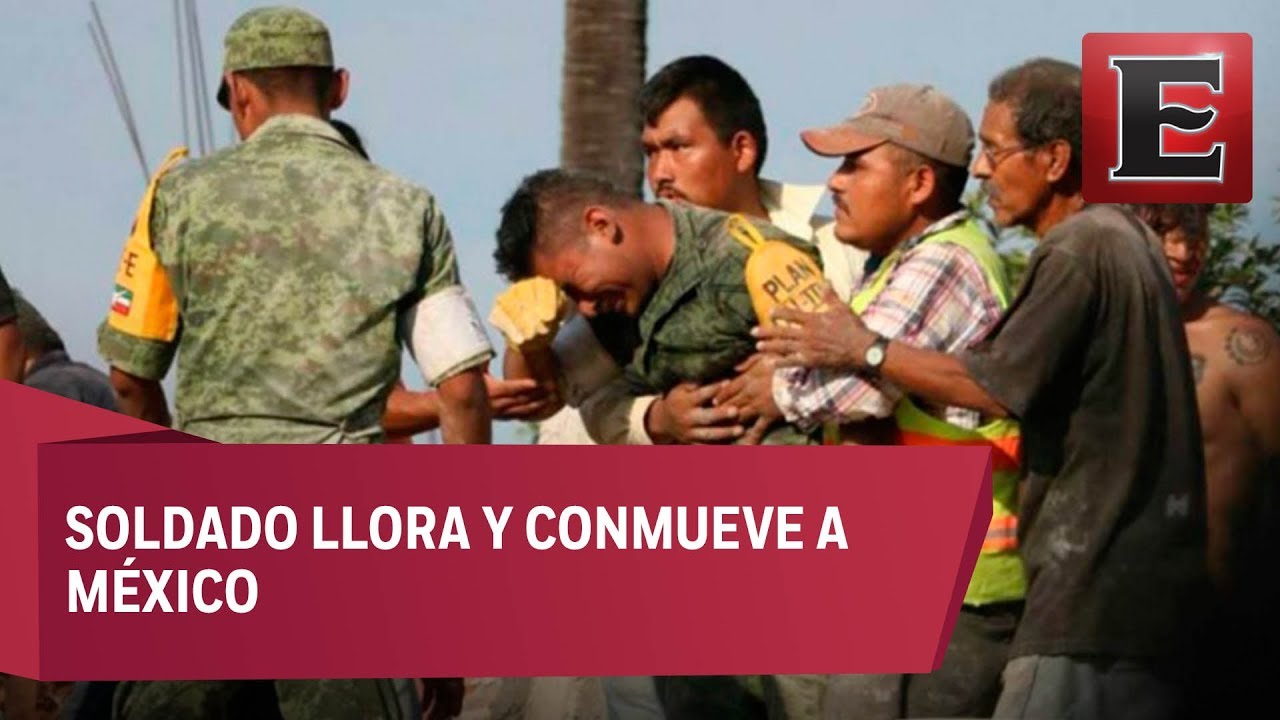 Sufre y llora soldado tras rescatar los restos de una madre e hija