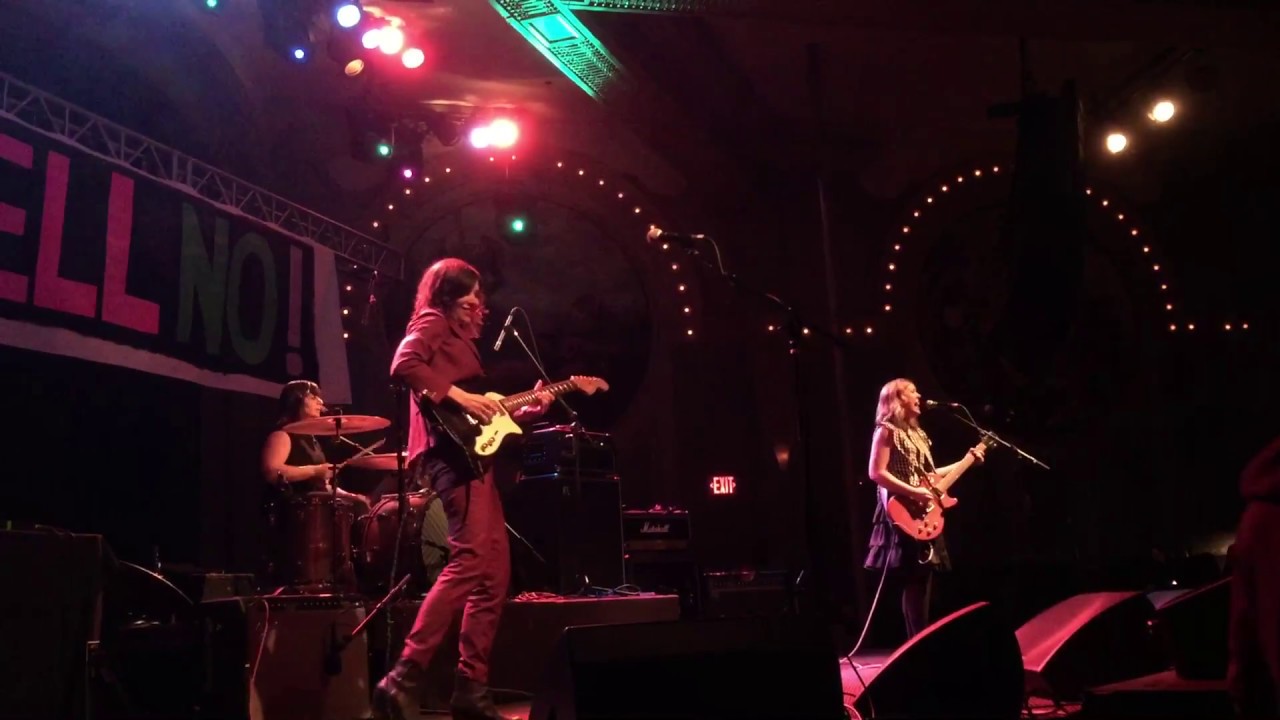 Sleater-Kinney - Far Away - 20170226 - HELL NO! PDX
