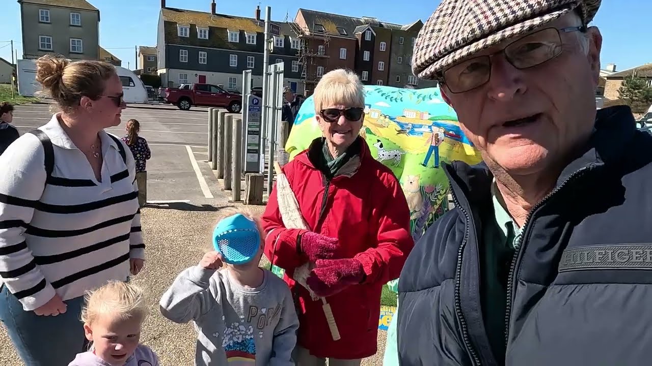 West Bay - Dorset - UK - 7th April 2025