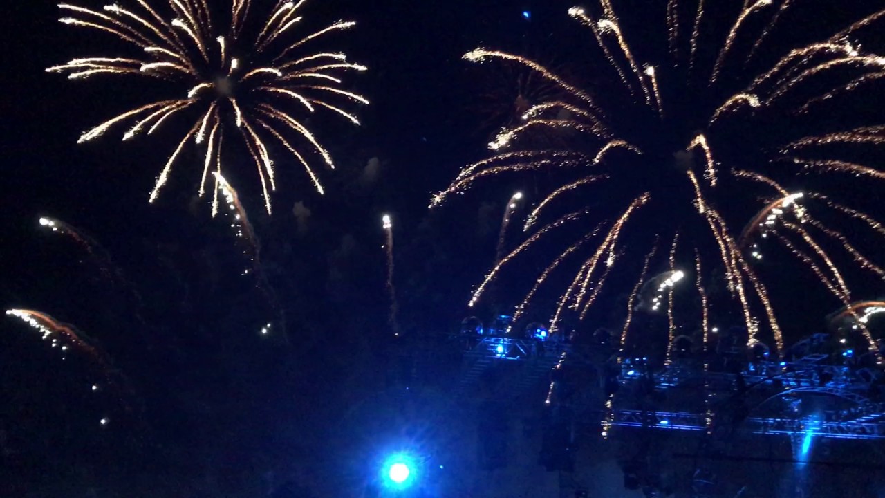 ALTON TOWERS FIREWORKS , SATURDAY 5TH NOVEMBER 2016