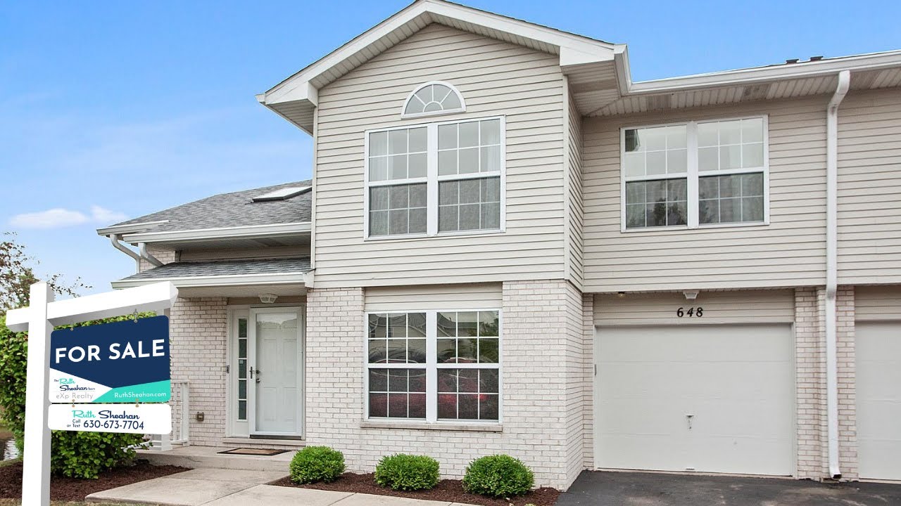 Townhouse FOR SALE in Brookdale, Naperville IL