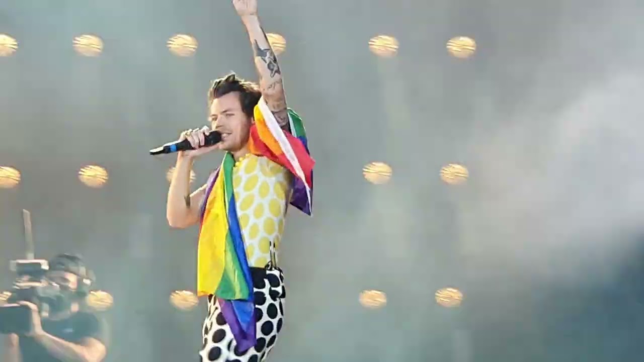Harry Styles - Lights Up | HAMBURG