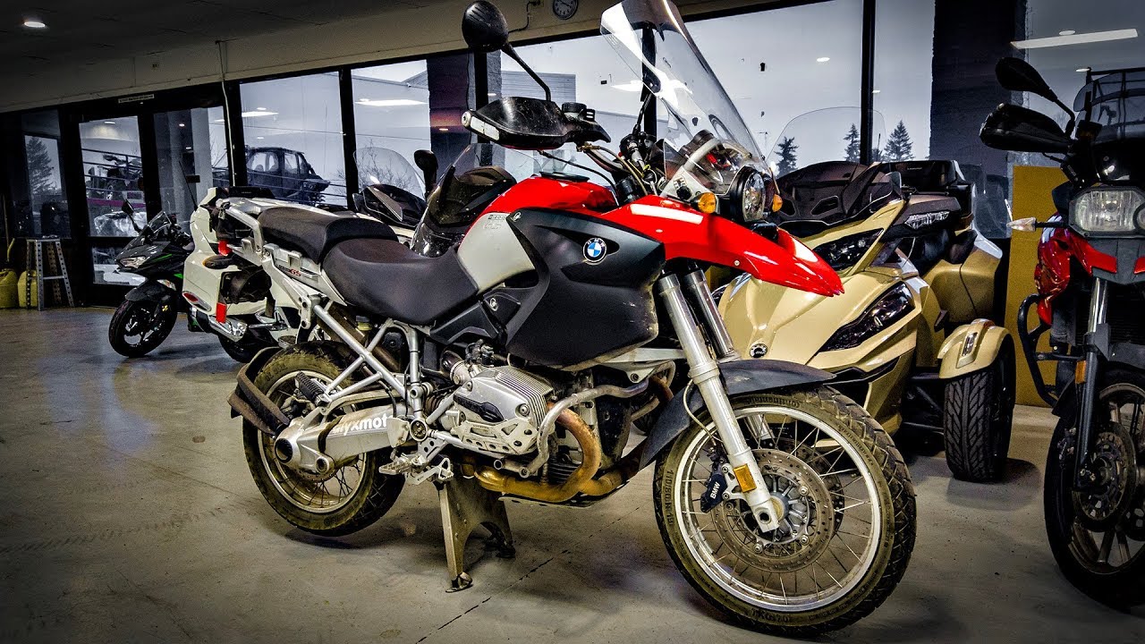 Проверенная временем классика!!! • Тест BMW R1200GS 2005 года! | TheSmoaks Vlog_1195