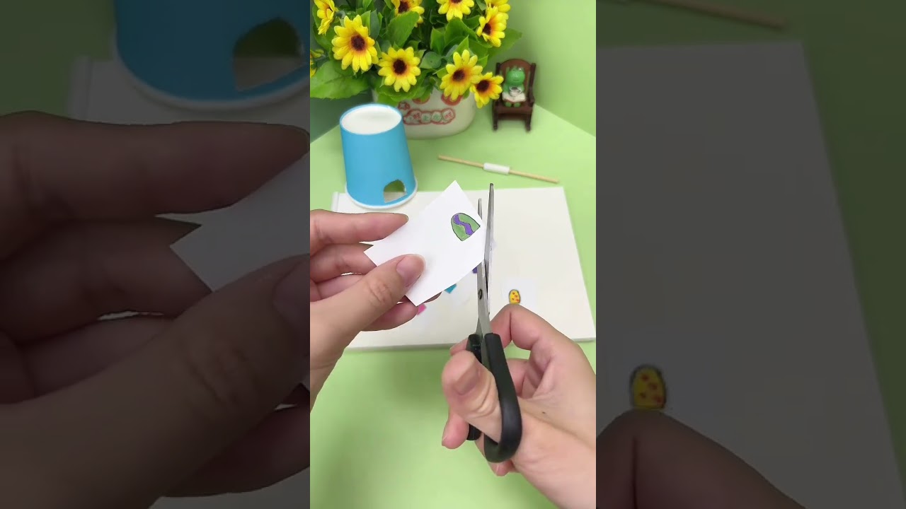 DIY Fun Automatic Nail Art Machine #CreativeCrafts.