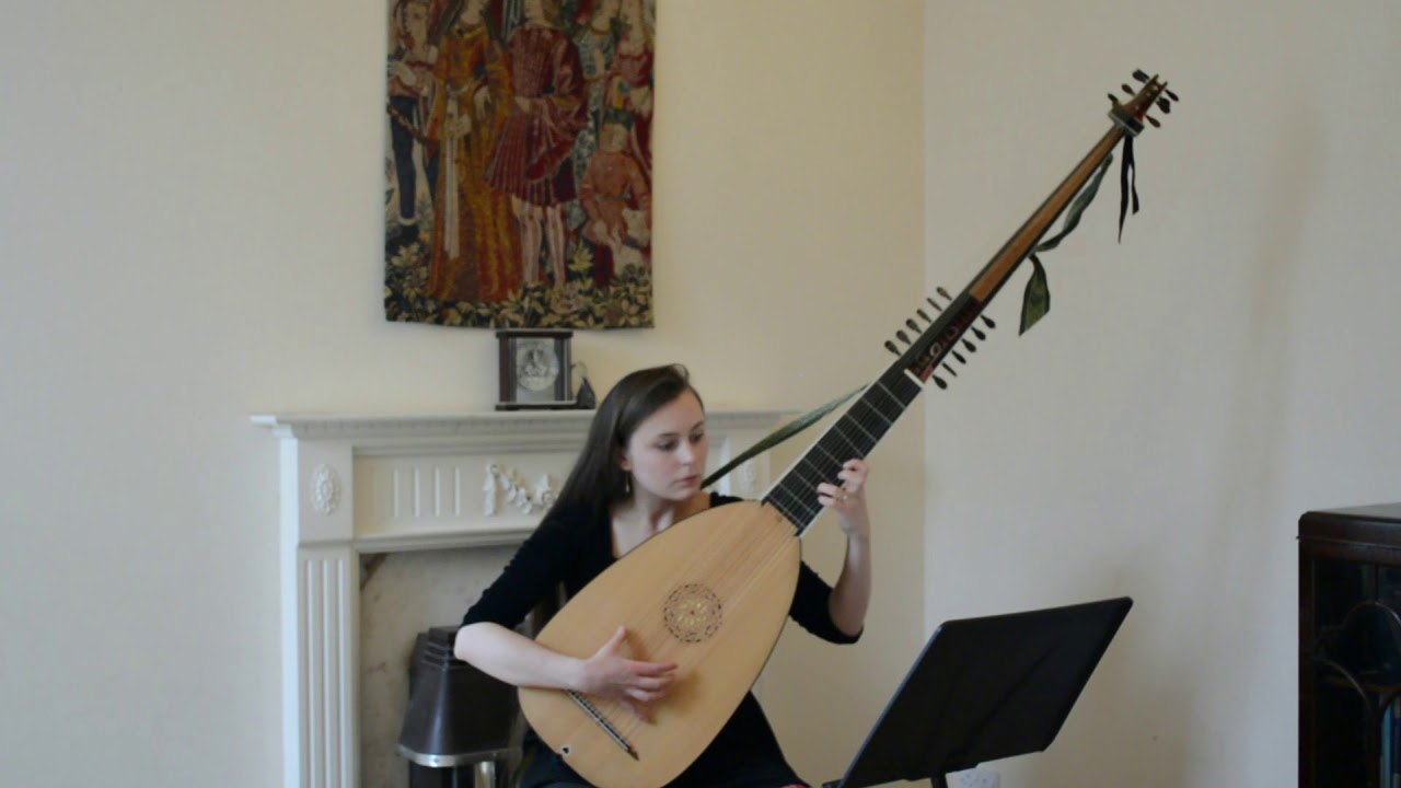 Robert de Visée Allemande 'La Royalle' played by Kristiina Watt (theorbo)