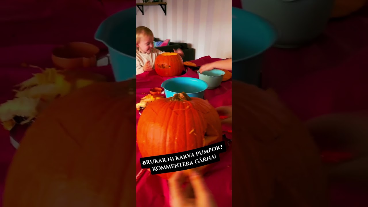 [HALLOWEENPUMPOR] D&aring; karvar vi pumpor d&aring;! #halloween #family #familj #swedish #kids #barn #vlog