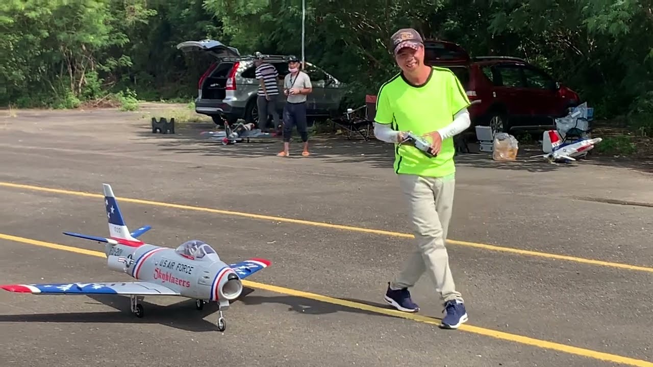 RC JET HSD F-86 By Kingtech K-85 Test Flight。
