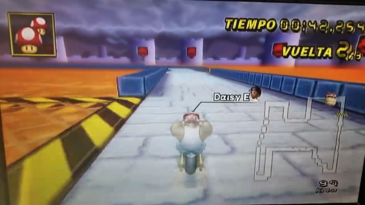 (MKW) GBA Bowser's Castle 3 (Shortcut Comparison) Chad (TAS) vs Emil (WR)