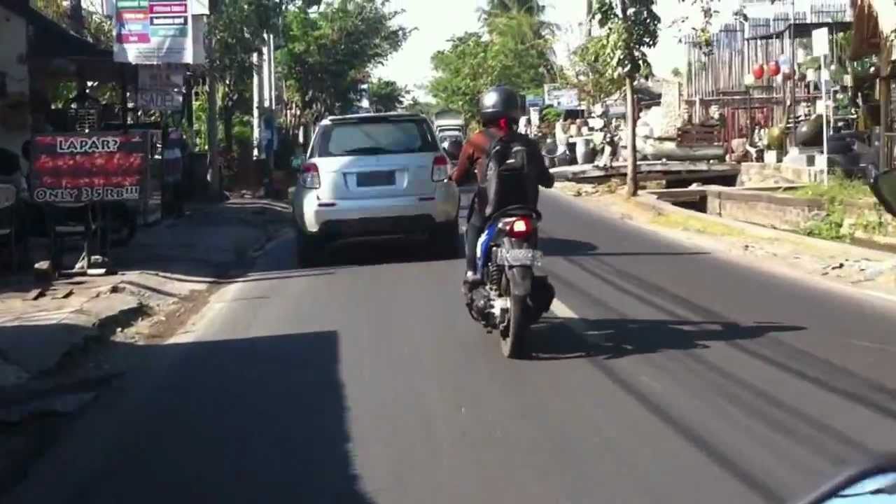 Crazy Journey by Motorbike Bali indonesia 2