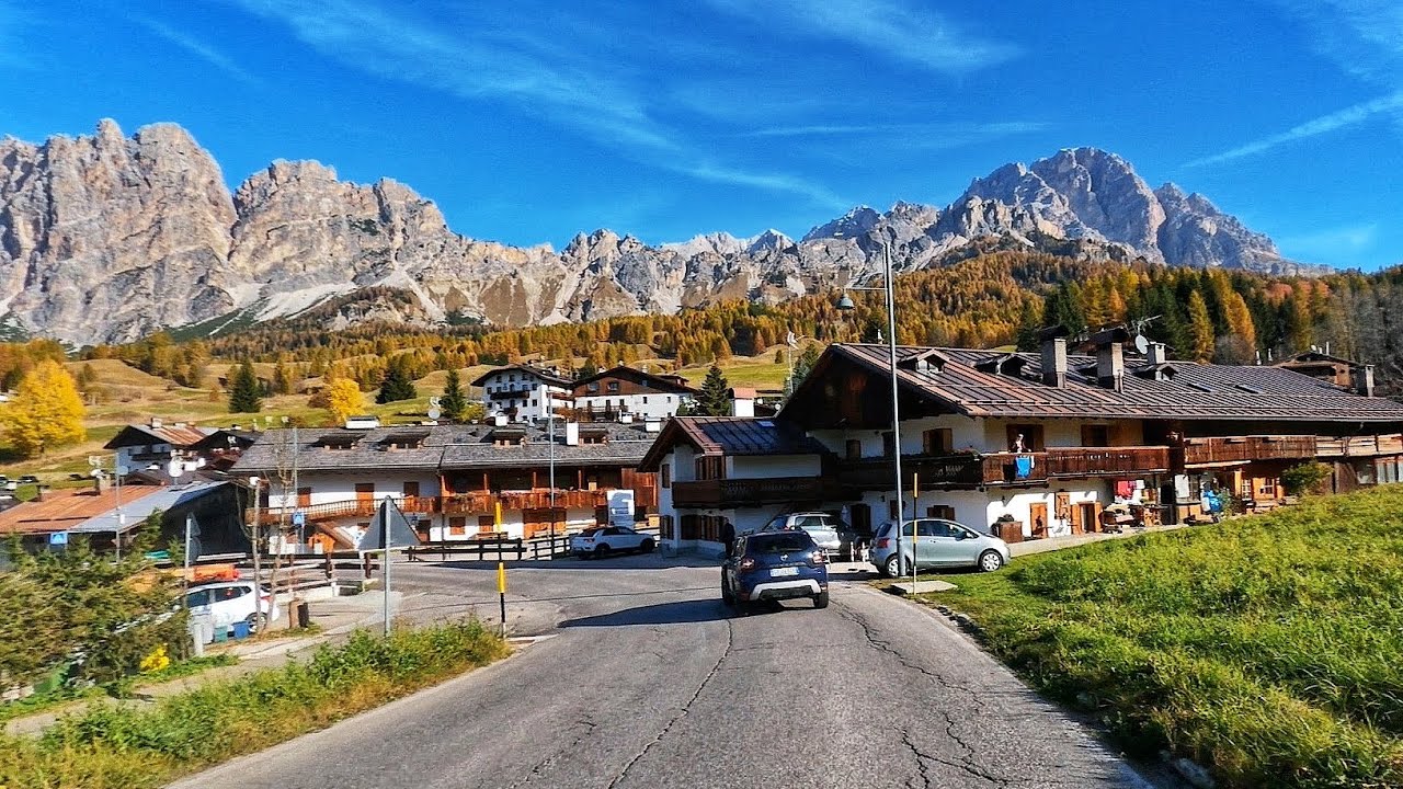 LAGO DI MISURINA to CORTINA D´AMPEZZO scenic drive | Italy