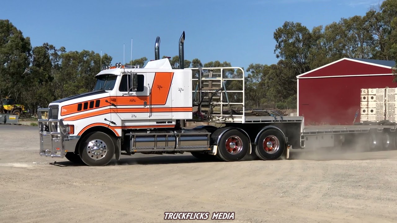International Transtar 4700