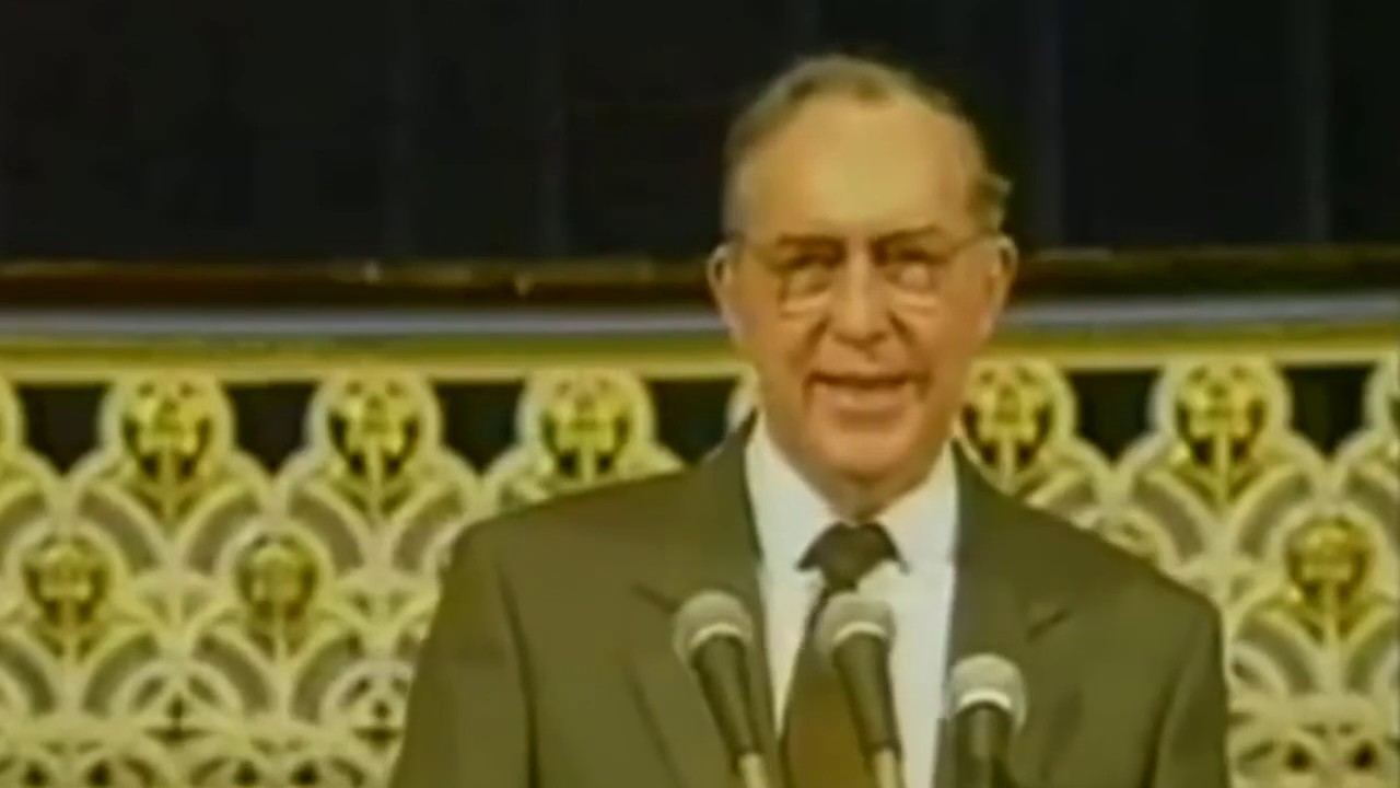 Don't Give Up - Derek Prince