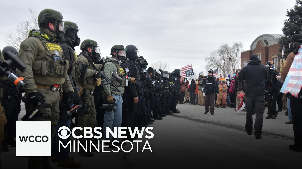 Protests over ICE presence continue at Whipple Federal Building in Minneapolis