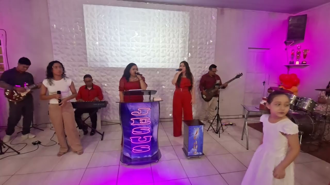 Louvor culto de mulheres! So quem tem Raiz!