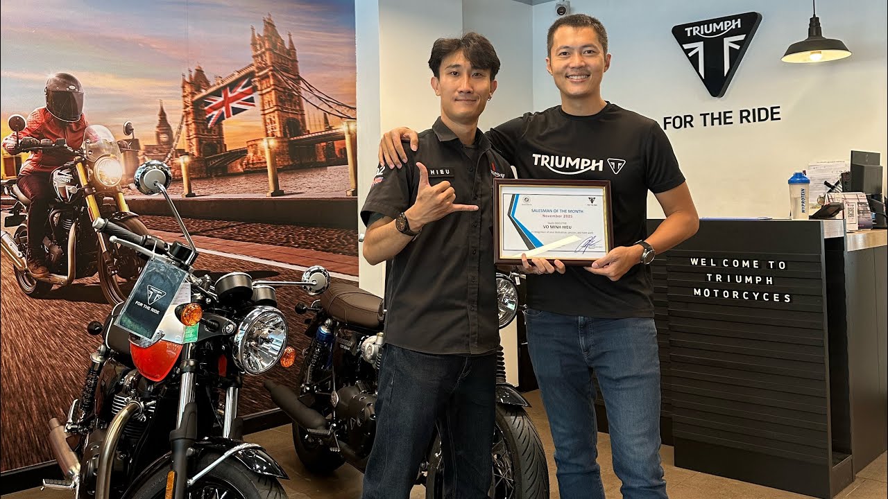 Chương trình Year End Sales Tháng 12 tại Triumph Việt Nam | Thanh lý xe demo và hỗ trợ trả góp 90% |