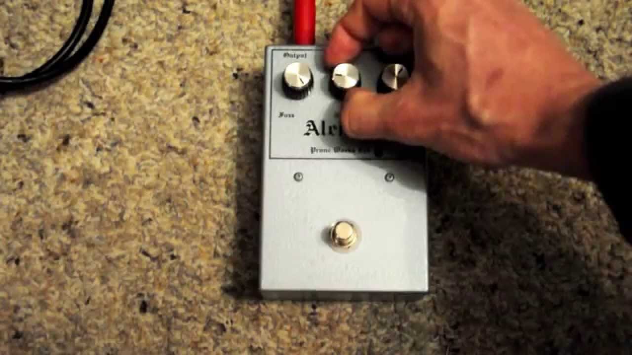 Prune Works Ltd by Plum Crazy FX - Aleister Fuzz - Limited Ed. (Based on the Roto Sound MkIII)