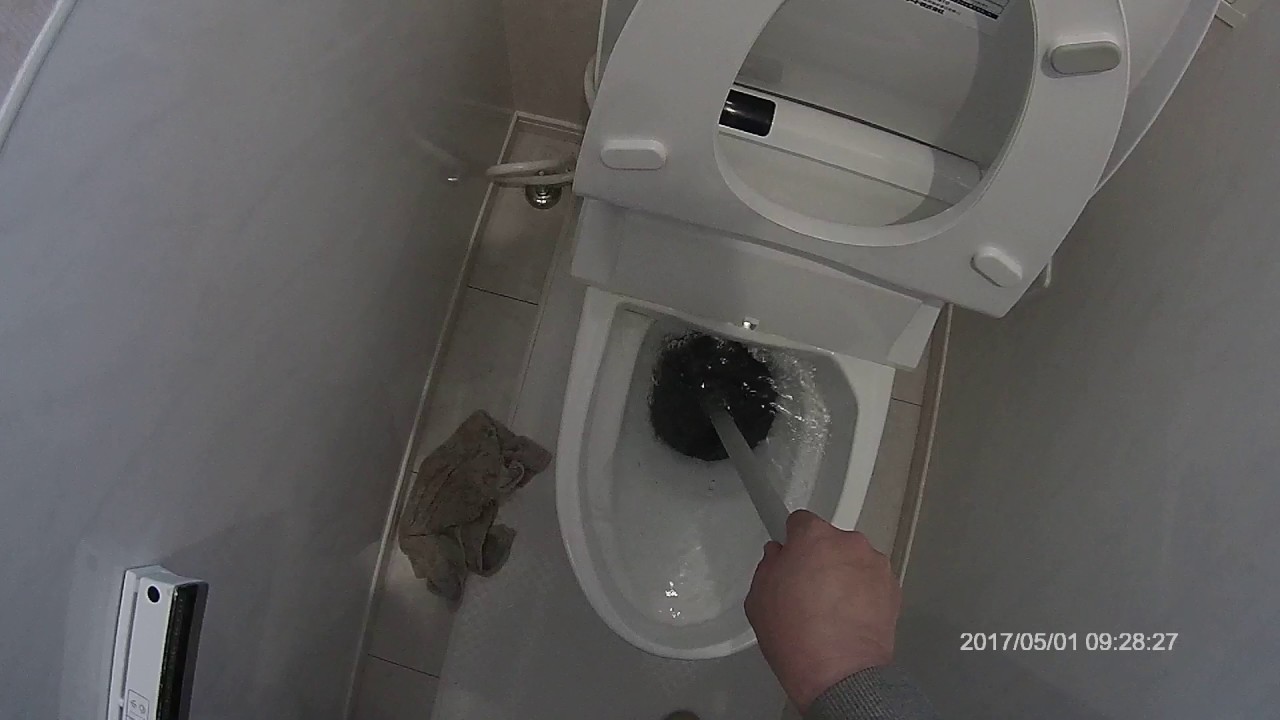 水洗トイレ詰まり解消方法